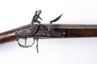 null France



Fusil d’infanterie à silex modèle 1763 

Canon rond, à méplat, gravé...