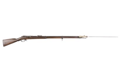 null Fusil Gewehr 1871, calibre 11 mm.

Canon rond, avec hausse, à pans au tonnerre...