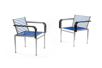 null René HERBST (1891-1982) 

Paire de fauteuils Sandows, 

acier, bois 

75 x 72...