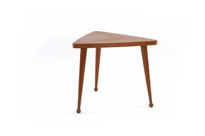 null TRAVAIL FRANÇAIS

Table basse

Chêne

60.5 x 67 x 67 cm.

Circa 1955