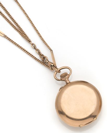 null Pocket watch in 14K yellow gold (585/1000) with mechanical movement.

White...