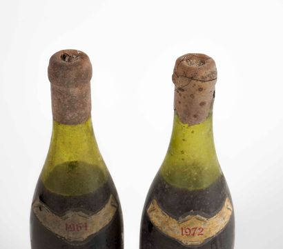 null 1 B CLOS-VOUGEOT (Grand Cru) (6 cm; e.t.h; clm.s; capsule with dirty and damaged...