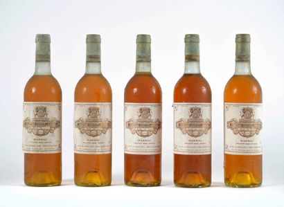 null 5 B CHÂTEAU COUTET (1 B.G; 2 B.G.-; 1 T.L.B; 1 T.L.B-; e.t.h; c.c.)

CC1 Sauternes...