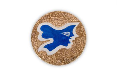 null Georges BRAQUE (1882-1963) 

Hécate.

Plat en céramique émaillée bleu et blanc...