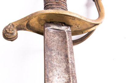 null Sabre d’officier d’infanterie modèle 1882 Poignée en corne avec filigrane, monture...