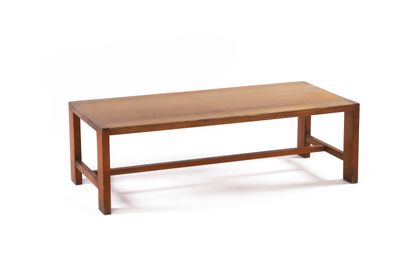 null Pierre CHAPO (1927-1986)

Table

Orme

35 x 113 x 53 cm Circa 1971