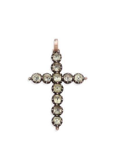 null Croix en or 14K 585‰ et argent et argent 1er titre 950‰, sertie de pierres blanches...