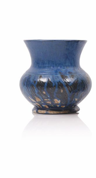 null Paul Jeanneney (1861-1920) Vase en grès de forme sphérique à col ouvert et corps...