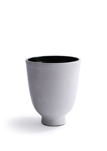 Georges Jouve (1910-1964) Vase de forme ouverte...