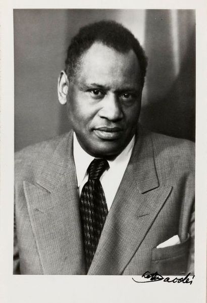 null JACOBI Lotte (1896-1990). Portrait d’un homme. Photo Post Card, Kodak Paper....
