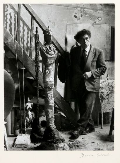 null COLOmB Denise (1902-2004). Portrait de Alberto Giacometti dans son atelier....