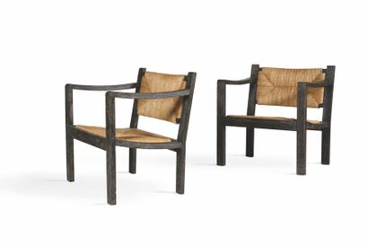 null Elyzabeth Eyre de Lanux (1894-1996)
Paire de fauteuils bas à structure ajourée...