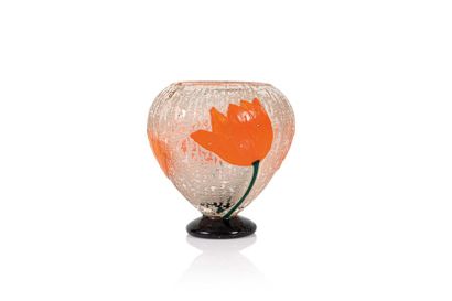 Daum « Tulipes » Vase de forme conique sur...