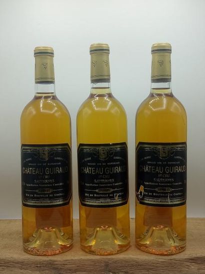 null 3 bouteilles Château Guiraud 1er Cru Sauternes 2004 (2 étiq. lég. griffées)