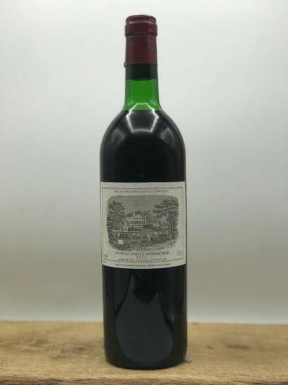 null 1 Bouteille Château Lafite Rothschild 1er Cru Classé Pauillac 1973 (niveau :...