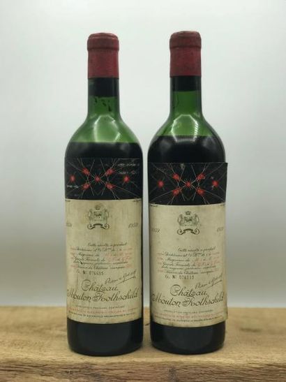 null 2 bouteilles Château Mouton Rothschild 1er Cru Classé Pauillac 1971 (niveaux:...