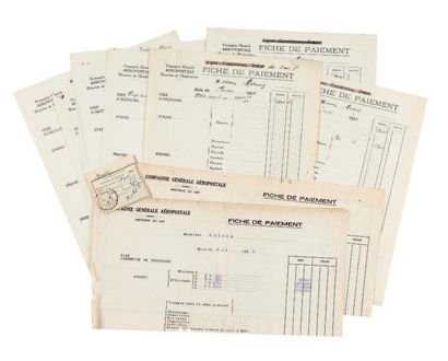 [JEAN MERMOZ] (1901-1936) Réunion de 12 fiches de paiement de la Compagnie générale...