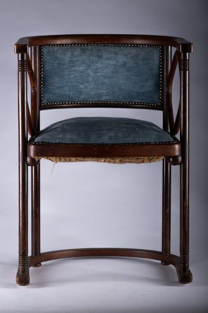 JOSEF HOFFMANN (1870-1956) Un fauteuil.