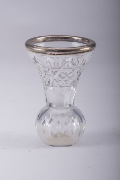 WOLFERS Wolfers, vase en cristal et bate en argent