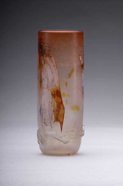 Louis LELOUP (1929) Vase en verre artistique de Louis Leloup (formé au Val Saint...