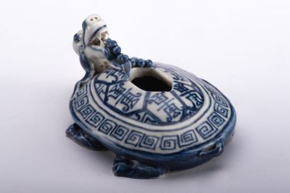 CHINE Rare Brush Washer Pot/Rince pinceaux, en forme de Bixi (dragon-tortue) se référant...