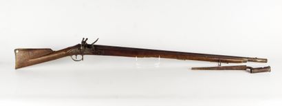 GRANDE BRETAGNE Brown Bess Tower rifle picked up on the battlefield by a family historically...
