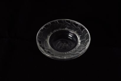 LALIQUE Bowl with birds. Crystal. Signed Lalique France.