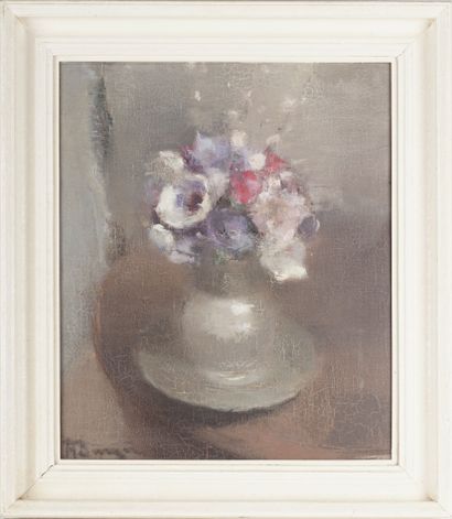 Henriette SINGER (1898-1985) Nature morte aux fleurs. 60 x 50 cm. Signé et confirmé...