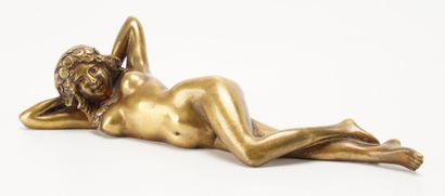 Bronze de Vienne érotique Jeune femme nue alanguie dans l'esprit de Franz Bayros...