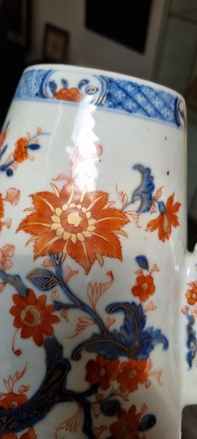 Chine ou Japon - Imari , XVIIIE - (China - Chinese porcelain - 中国) Grande cafetière...