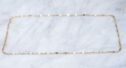 Collier or Necklace in 18ct yellow gold, 47g.