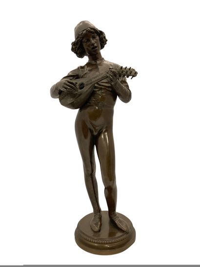Paul DUBOIS (1829 - 1905) Paul DUBOIS (1829 - 1905)

Chanteur florentin.

Bronze... Gazette Drouot
