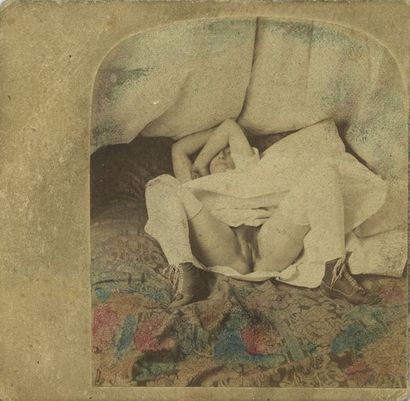 null Auguste BELLOC (1800-1867). Photographie obscène représentant une femme qui...