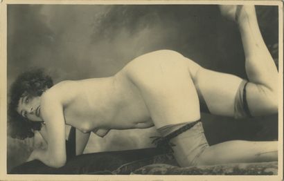 null GRUNDWORTH & divers. Études de nus, vers 1935. 17 épreuves argentiques d’époque,...