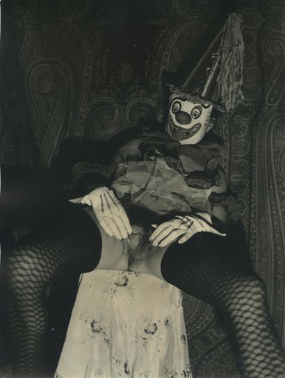 null [Photographe non identifié]. Clownesse, vers 1950. 14 épreuves argentiques,...