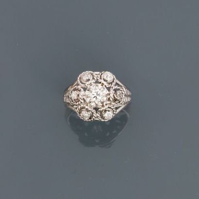 null Bague " marguerite " en or gris, 750 MM, recouverte de diamants, taille : 51,...