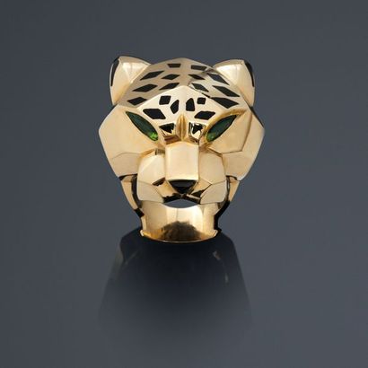  CARTIER, La Panthère. Yellow gold ring, 750 MM, dotted with applied black enamel...