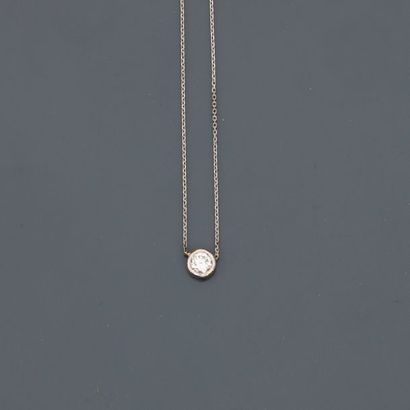 null Chain and pendant in white gold, 750 MM, decorated with a brilliant cut diamond...