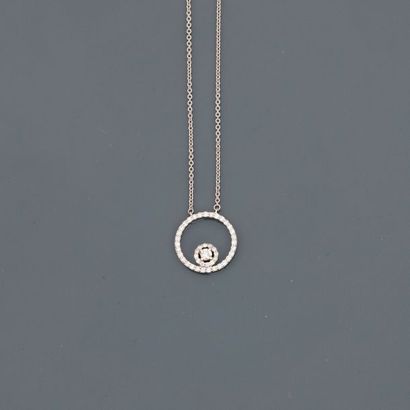 null Necklace in white gold, 750 MM, centred on a circle covered with diamonds, length:...