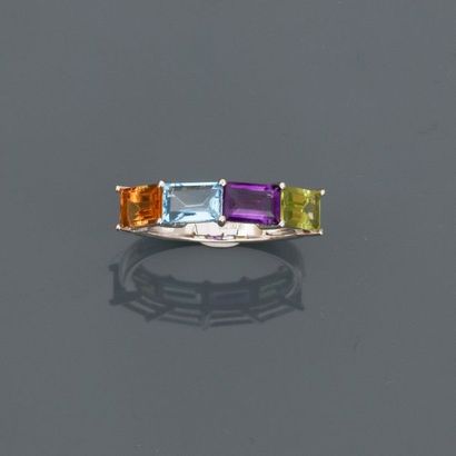 null White gold ring, 750 MM, decorated with a peridot, an amethyst, a citrine and...
