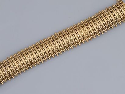 null Bracelet " Manchette " en or jaune, 750 MM, mailles entrelacées entre deux lignes...