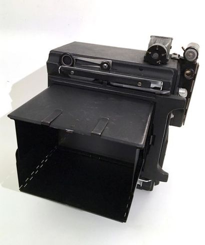 null APPAREIL PHOTO. Speed Graphic, Graflex-kalart synchronized range finder, USA,...