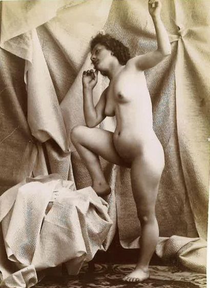 null [Photographe non identifié]. Études de nu, vers 1890. 8 épreuves d'époque sur...