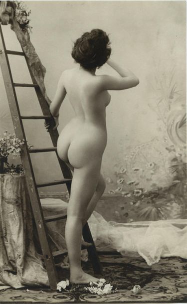 null [Photographe non identifié]. Études de nu, vers 1900. 4 épreuves argentiques...