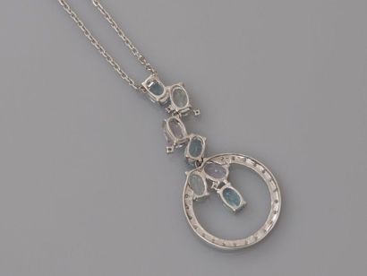 null Chain and pendant in white gold, 750 MM, decorated with green quartz, oval amethysts...