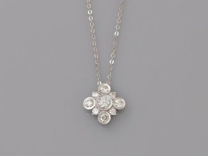 null Chain and pendant in white gold, 750 MM, decorated with brilliant-cut diamonds,...