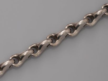 null Bracelet in, silver 925 MM, length 20 cm, weight: 104gr. gross.