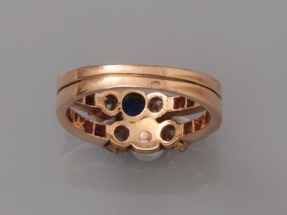 null Charmante bague en or rose, 750 MM, ornée d'un saphir et petite perle, portés...