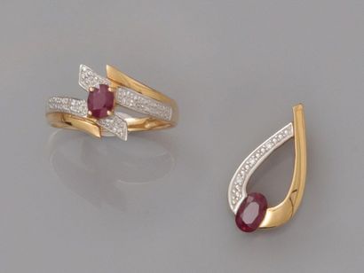null Ring and pendant in yellow gold, 750 MM, decorated with a ruby and small white...