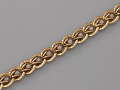 null Presumed from the House HERMES, nice bracelet forming a series of arcatures...